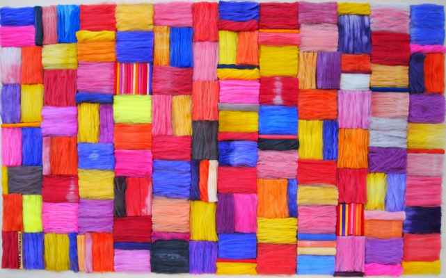 2017   La parure di Barbie   assemblage materico cm 59x99